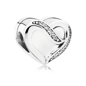 Authentic Pandora Retired Ribbon of Love with Clear CZ S925 Ale Charm